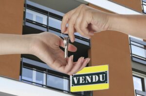 apartment-to-sell-landlord-743376-e1704838766424-768x506